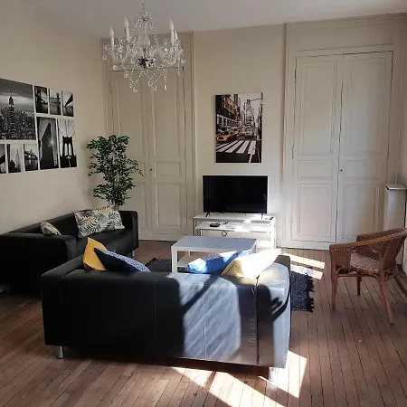 בית הארחה Hyper Centre - Maison David D'angers *